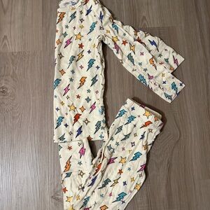 Posh Peanut pajama set- lightning bolts